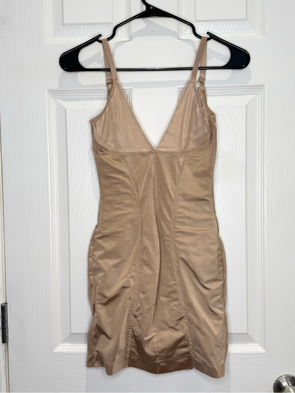 Victoria's Secret Women's Medium Push-Up Shaping Slip with Panty Nude Beige